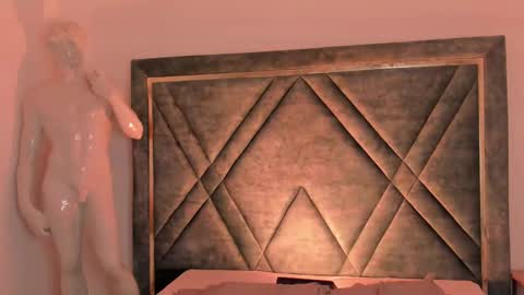 Ari  online show from 10/04/25, 06:55