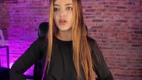 Ari online show from 01/24/25, 11:37