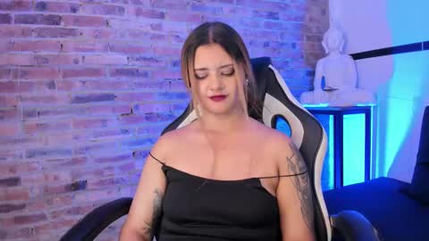 Ari online show from 02/09/25, 06:16