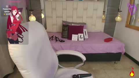 Snapshot of aria07_ chatting on 10/02/25, 02:29 Ari online show from 10/02/25, 02:29