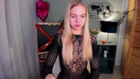 aria69stars online show from 10/26/25, 03:51