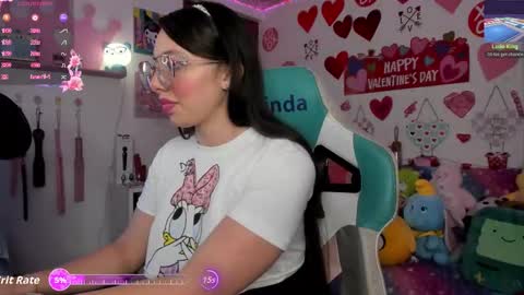 Linda online show from 02/25/26, 01:59