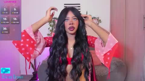    ARIA    online show from 12/03/25, 11:36