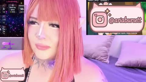 Snapshot of aria_bursett chatting on 10/18/25, 04:41 Aria online show from 10/18/25, 04:41