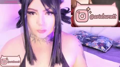 Snapshot of aria_bursett chatting on 11/06/25, 07:37 Aria online show from 11/06/25, 07:37