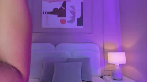 Aria  online show from 09/16/25, 03:40