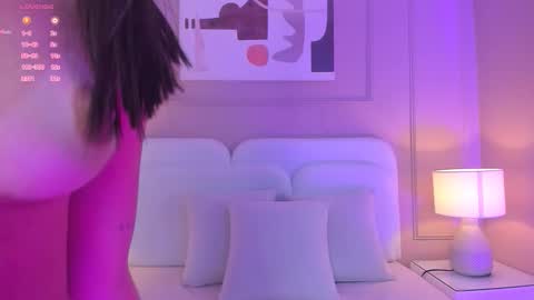 Snapshot of aria_greco chatting on 12/14/25, 09:08 Aria online show from 12/14/25, 09:08