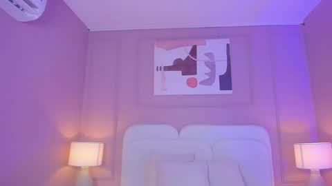 Snapshot of aria_greco chatting on 12/16/25, 02:38 Aria online show from 12/16/25, 02:38