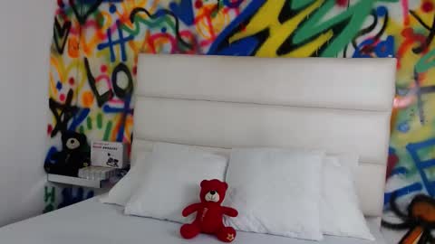 aria online show from 12/09/24, 11:47