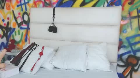 aria online show from 12/11/24, 02:11