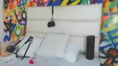 aria online show from 12/13/24, 05:32