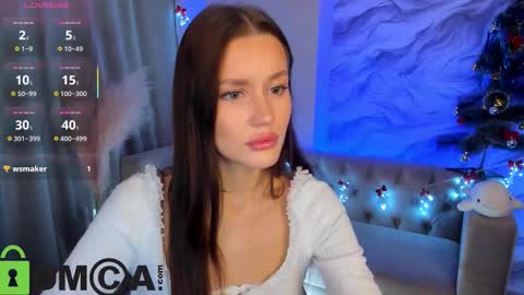 aria_mila online show from 12/19/25, 12:12