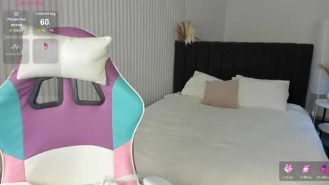 aria_mila online show from 06/02/26, 03:08