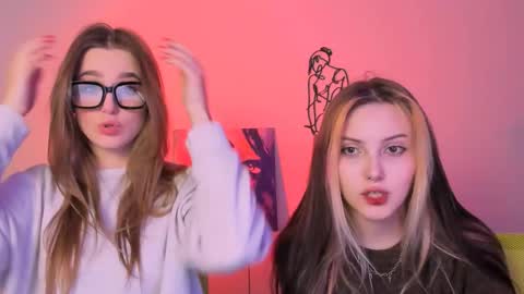 Luna online show from 10/13/25, 07:03