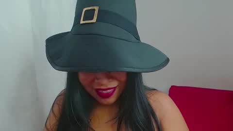 aria online show from 09/19/25, 11:05