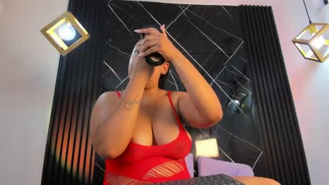 AriaBelle1 online show from 06/05/26, 11:16