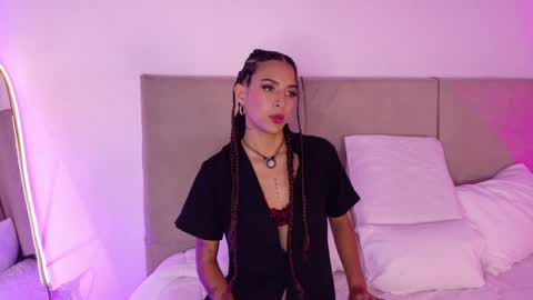 A R I A  online show from 05/13/26, 10:49
