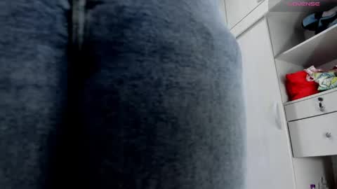 Snapshot of ariacoral chatting on 04/21/26, 01:39 ariacoral online show from 04/21/26, 01:39