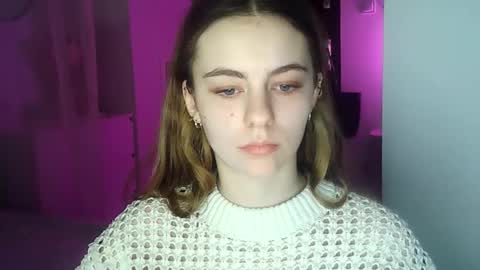 AriaCreazy online show from 12/17/24, 09:27