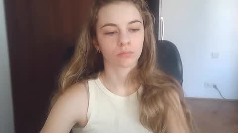 AriaCreazy online show from 06/26/26, 07:13