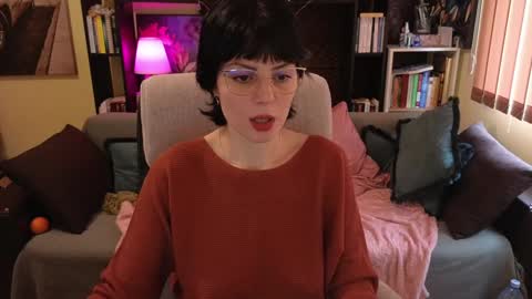 Snapshot of ariadna89 chatting on 12/29/24, 07:50 Adriana online show from 12/29/24, 07:50