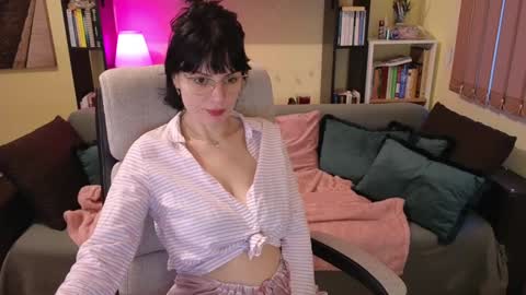 Snapshot of ariadna89 chatting on 01/03/25, 02:40 Adriana online show from 01/03/25, 02:40