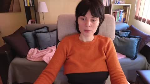 Snapshot of ariadna89 chatting on 01/07/25, 10:11 Adriana online show from 01/07/25, 10:11