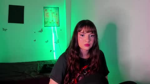 Snapshot of ariadna_4 chatting on 02/14/25, 11:53 ariadna_4 online show from 02/14/25, 11:53