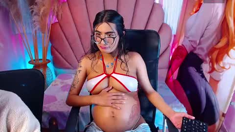 ariadna_carter_ online show from 09/11/25, 08:31