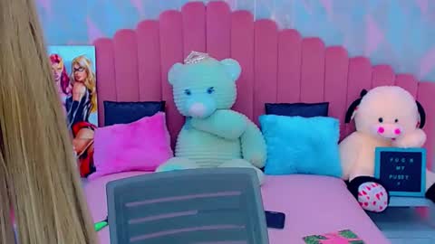 ARIADNA online show from 11/25/25, 05:18