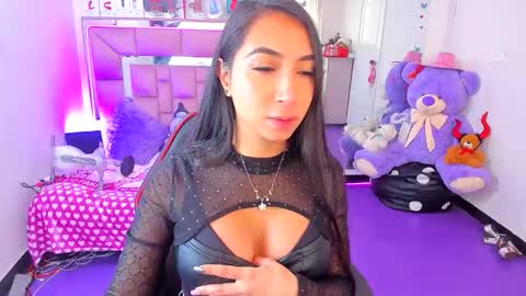 ariadnacappelletty online show from 05/18/26, 03:51