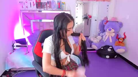 ariadnacappelletty online show from 05/27/26, 04:37
