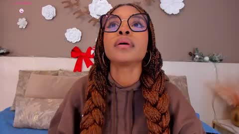 Snapshot of ariafoster chatting on 12/15/25, 03:44 Aria Foster online show from 12/15/25, 03:44