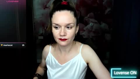 AriaGray online show from 11/04/25, 05:17