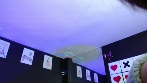 ariah online show from 10/04/25, 03:43