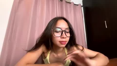 Aria Mariz online show from 08/05/26, 01:30