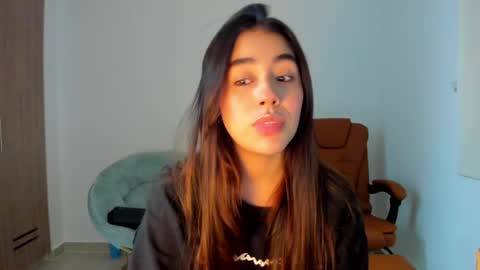 Aria Montgomery online show from 02/24/25, 05:22