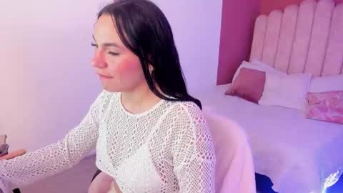 ariana__clauss online show from 10/14/25, 07:20