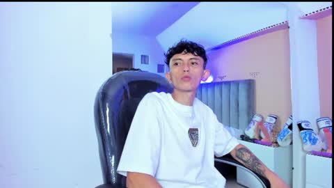 ariana_cri_x online show from 06/19/26, 12:42