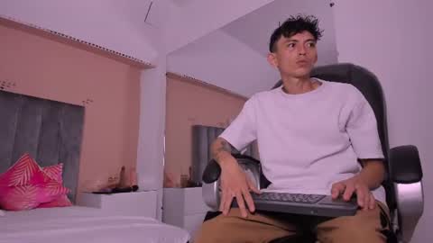 ariana_cri_x online show from 06/21/26, 08:06