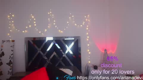 Snapshot of ariana_devil1 chatting on 01/13/25, 04:41 ariana devil online show from 01/13/25, 04:41