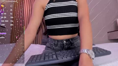 Ariana online show from 10/25/25, 12:13