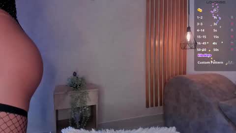 Snapshot of ariana_klart chatting on 10/07/25, 03:58 Ariana online show from 10/07/25, 03:58