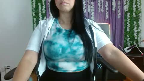 Ariana online show from 09/18/25, 04:47