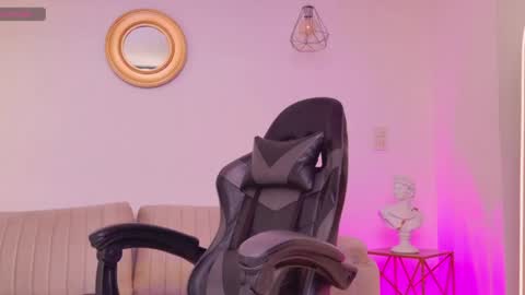 Ariana online show from 05/31/26, 06:09