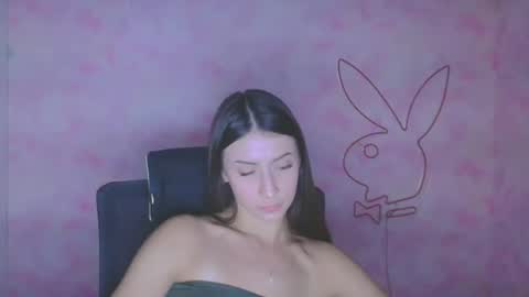 Ariana online show from 11/03/25, 12:28