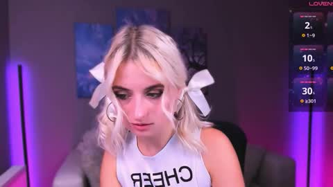 ariana_ross7 online show from 09/22/25, 02:02