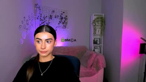 ariana_ross7 online show from 09/29/25, 09:14