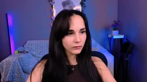 ariana_ross7 online show from 10/18/25, 07:03