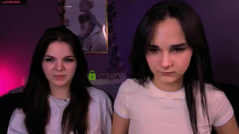 Snapshot of ariana_ross7 chatting on 12/16/25, 08:25 ariana_ross7 online show from 12/16/25, 08:25